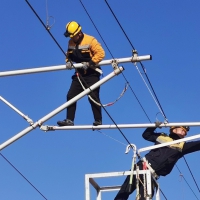 開通近在咫尺！鄭濟高鐵鄭濮段接觸網全線送電完成