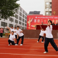 安陽市一中學(xué)舉辦體育文化藝術(shù)節(jié)